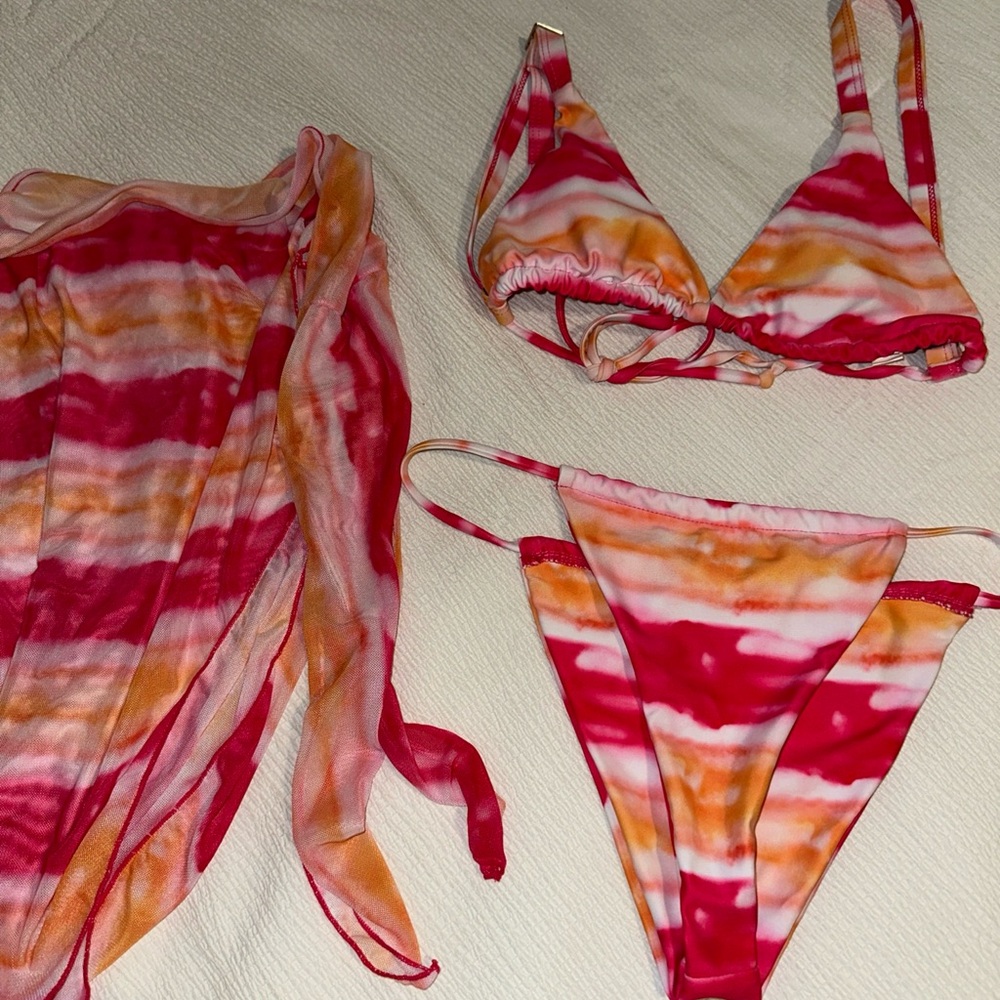NWOT Multi Color Bikini Set